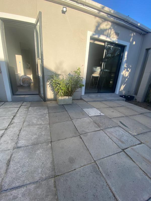 4 Bedroom Property for Sale in Amandelrug Western Cape